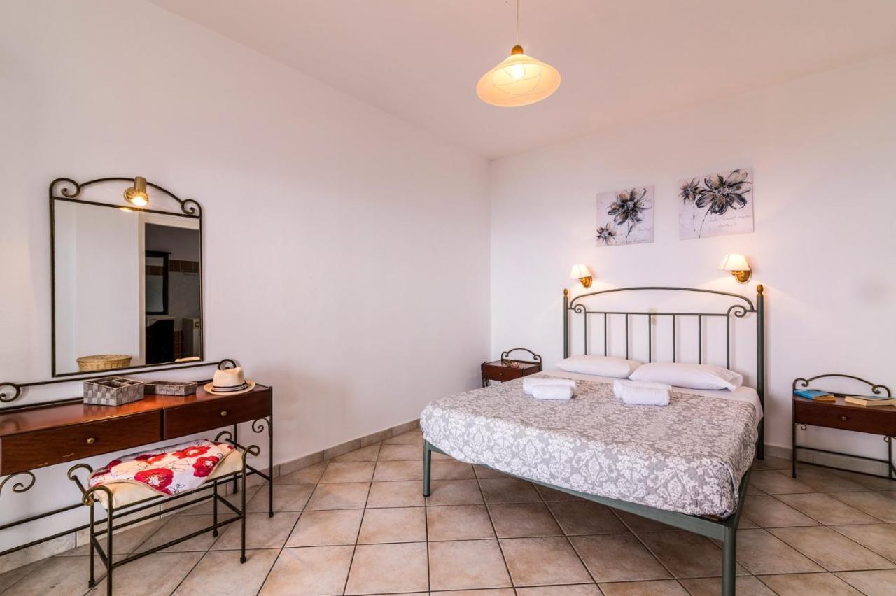Villa Vingla by Villa Plus Kassiopi Esterno foto