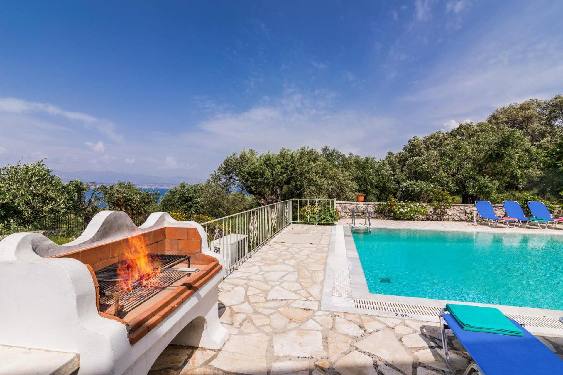 Villa Vingla by Villa Plus Kassiopi Esterno foto